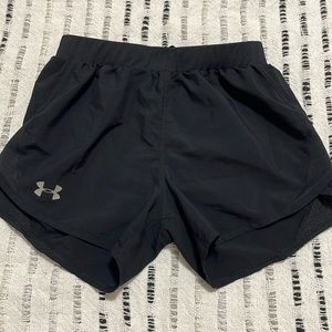 Black under armor athletic shorts